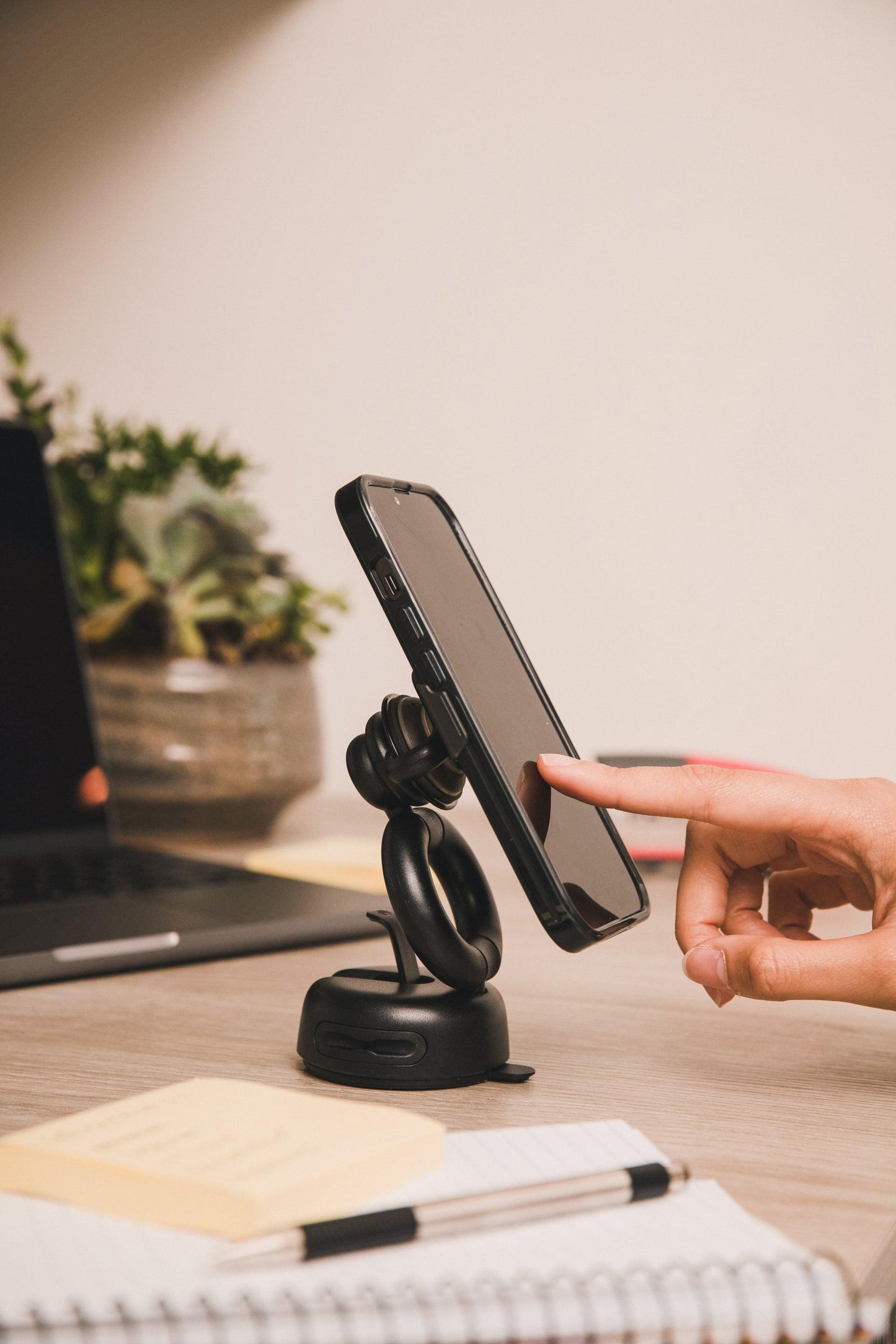 PopMount 2: Car and Desk Mount - WriteOn Promotions
